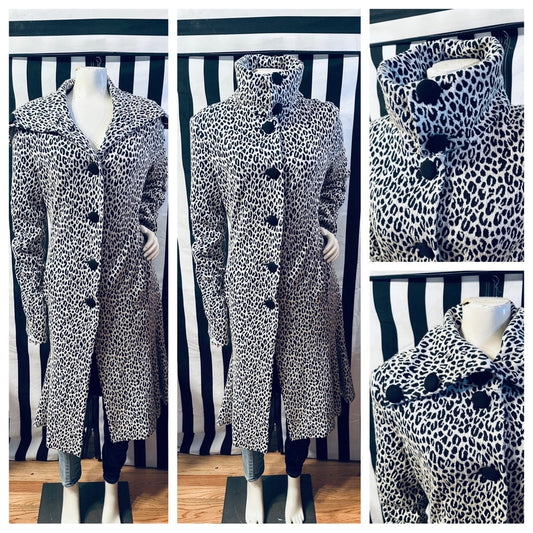 Newport News Vintage Leopard Print Acrylic Trench Coat