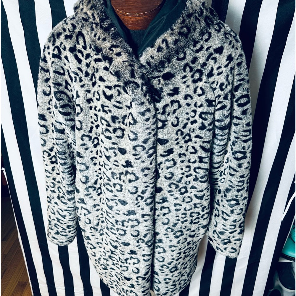 Jones New York Reversible Faux Fur Coat and Raincoat w/ Faux Fur Lining